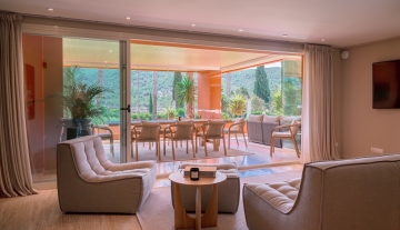 Resa Estates Ibiza apartment Ibiza sale verkoop Roca llisa livingroom.JPG